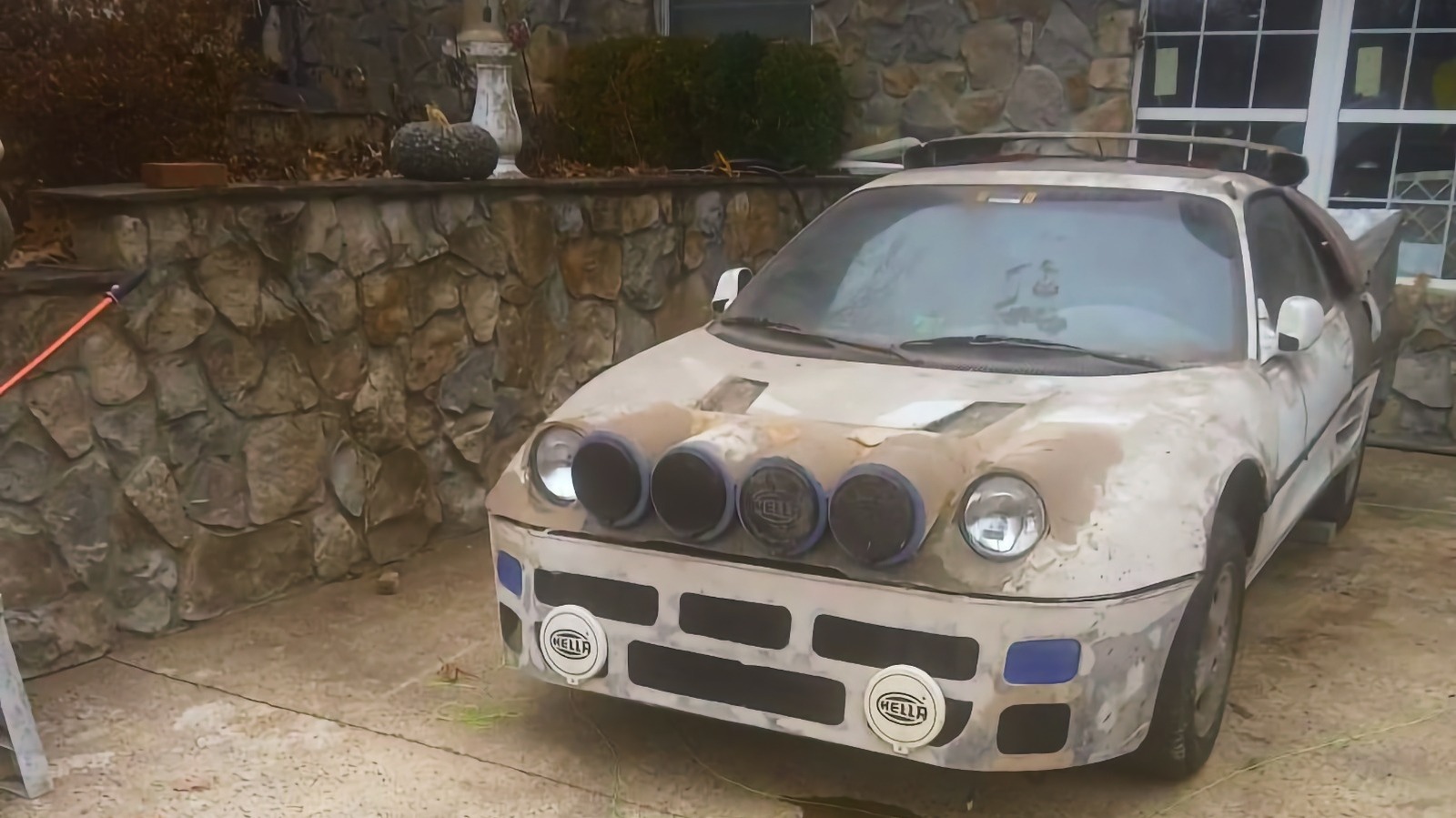 At $2,200, Would You Rally Around This 1993 Toyota MR2 Ford RS200 Homage Project?