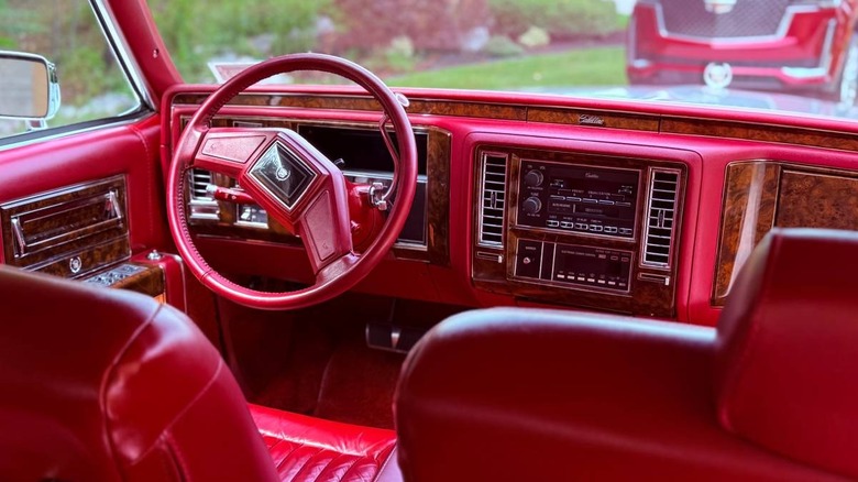 1991 Cadillac Brougham dashboard and steering wheel image