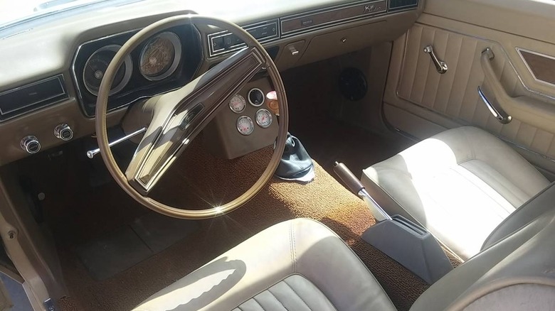 1972 Ford Pinto Squire wagon dashboard image