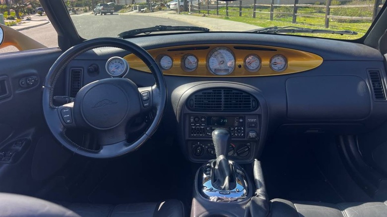 2002 Chrysler Prowler dashboard image