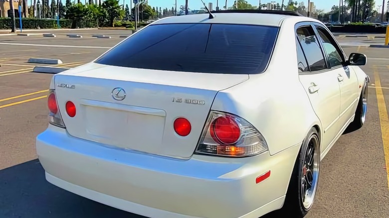 Custom 2001 Lexus IS300 rear end image