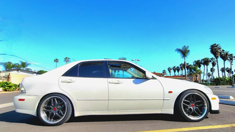 Custom 2001 Lexus IS300 passenger side image