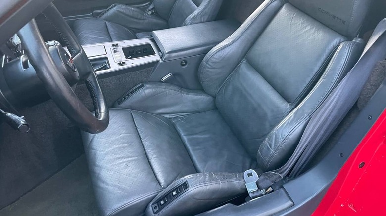 1987 Chevy Corvette Callaway Twin Turbo seat detail image