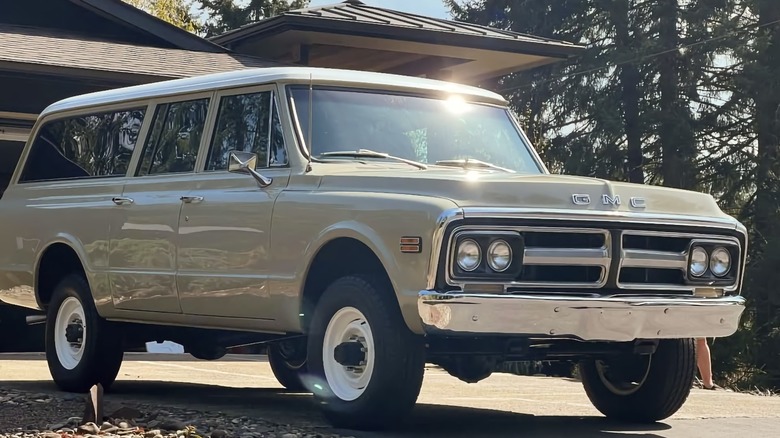 1972 GMC Suburban Resto-Mod front three-quarter image