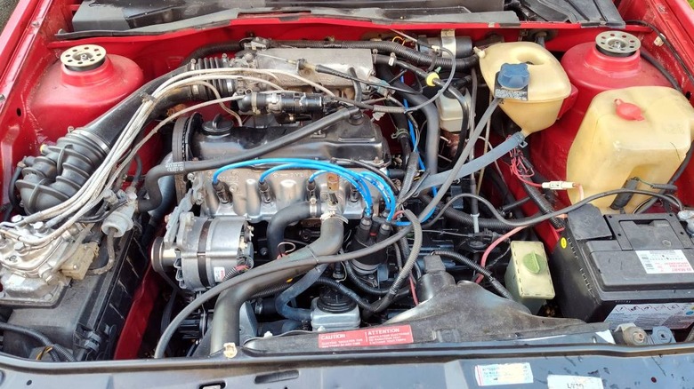 1986 Volkswagen GTI engine compartment image