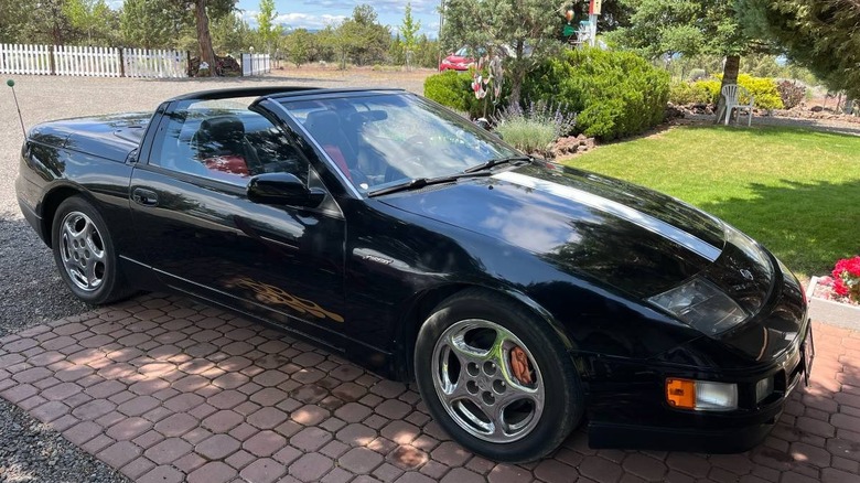 1995 Nissan 300ZX convertible passenger side image