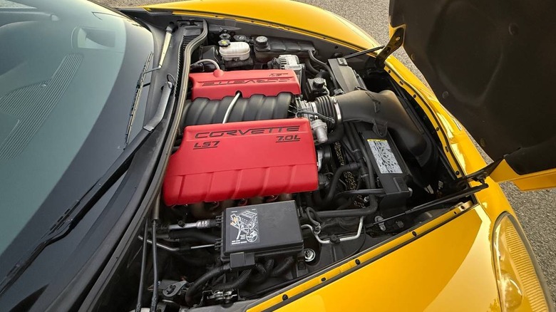 2007 Chevrolet Corvette Z06 LS7 engine image