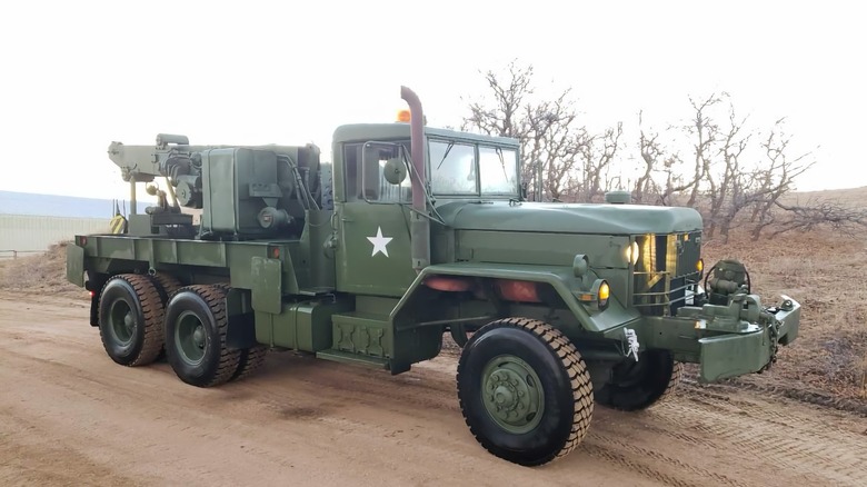 1970 American General M816 Wrecker front three-quarter image