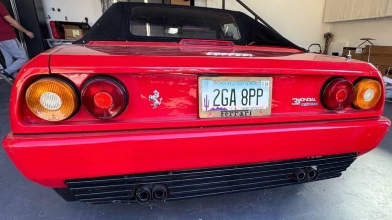 1986 Ferrari Mondial 3.2 rear end view