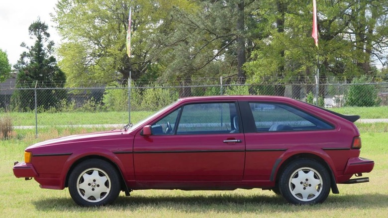 1985 Volkswagen Scirocco 16V full driver's side image