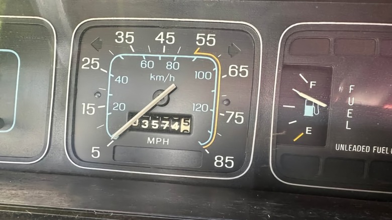 1981 AMC Concord odometer view
