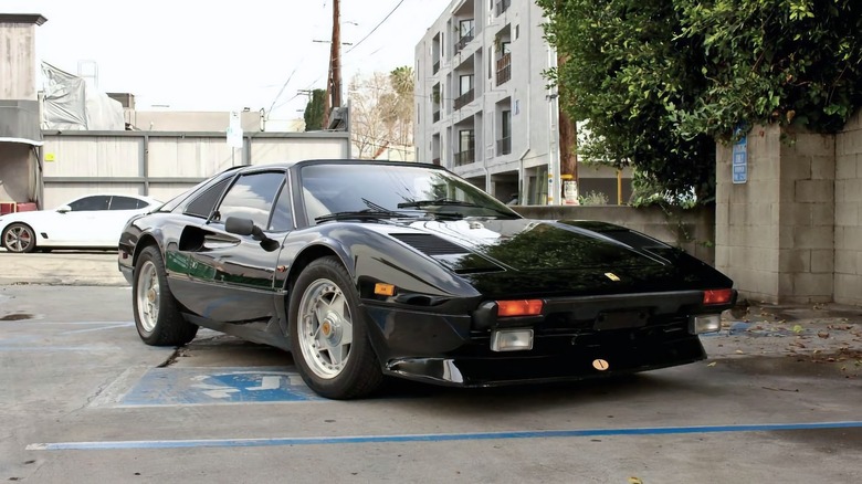1980 Ferrari 308 GTS front three-quarter image