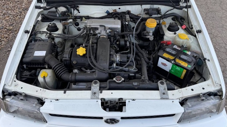 1994 Subaru Justy 4WD three-cylinder engine image
