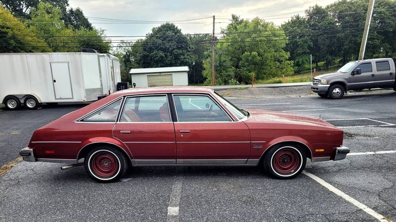 1978 Olds Cutlass Salon Brougham full passenger side image