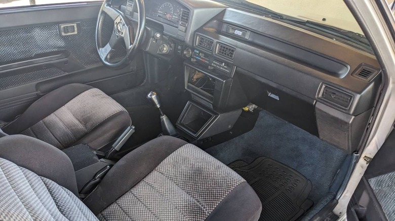 1987 Toyota Corolla FX16 GT-S interior image