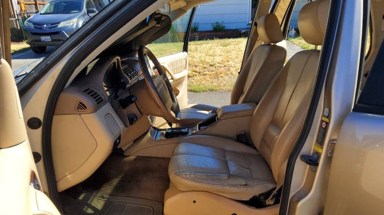 2003 Mercedes-Benz ML350 Overlander Front Seats Image