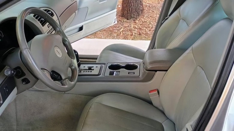 2003 Lincoln LS V8 front seats image