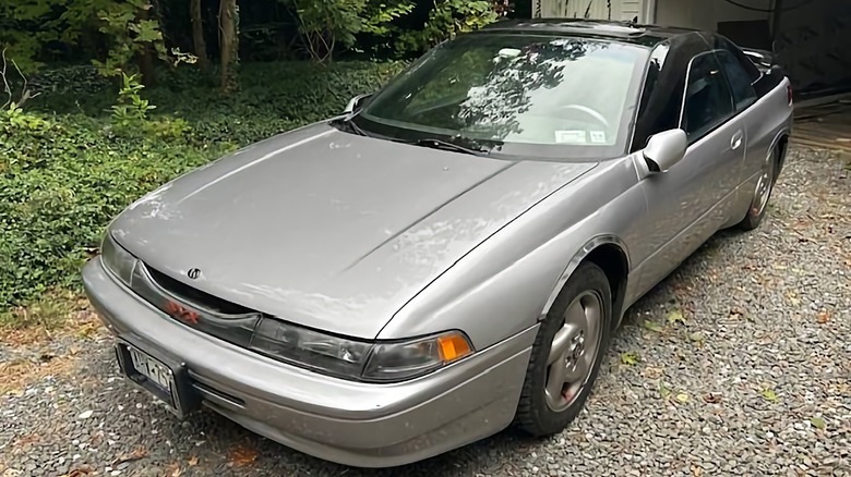 1992 Subaru SVX front three-quarter image