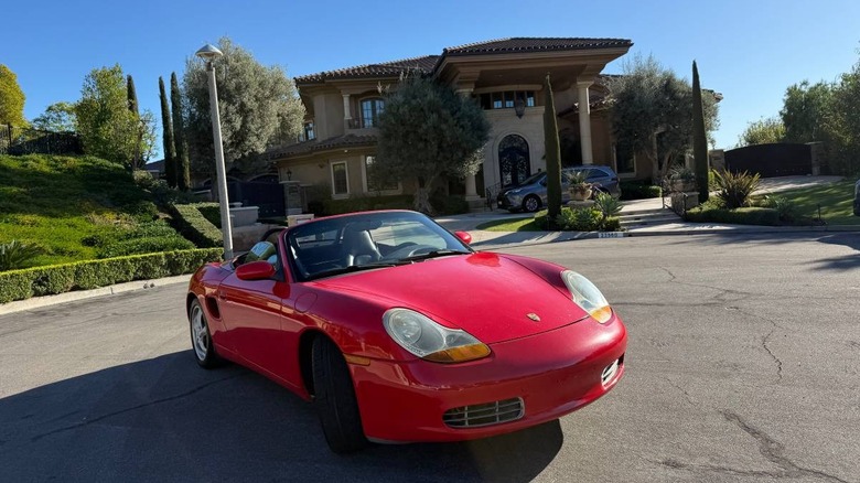 1997 Porsche Boxster front three-quarter image
