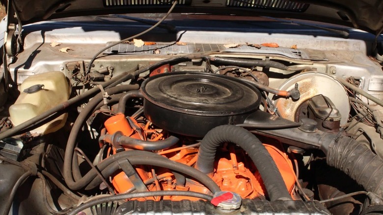 1977 Plymouth Volare Wagon 318 V8 image