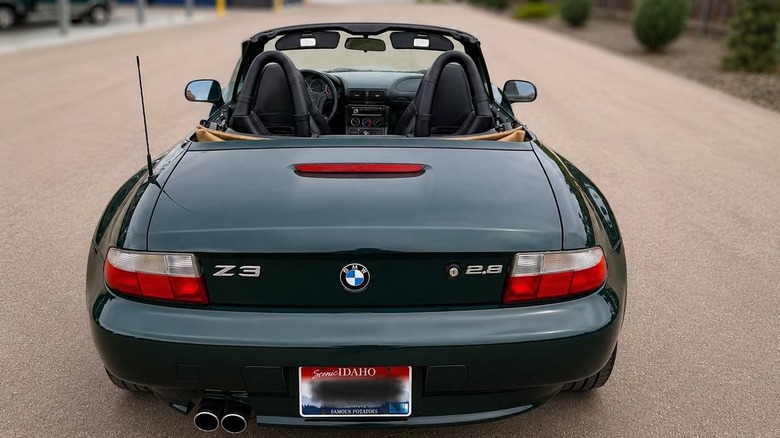 1999 BMW Z3 2.8 rear end image