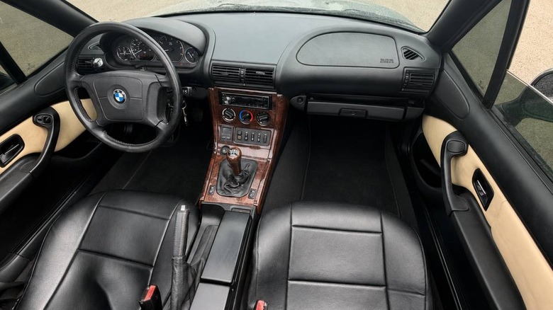 1999 BMW Z3 2.8 dashboard image