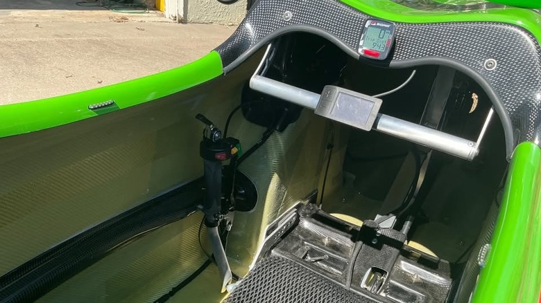 Hybrid Recumbent E-Trike controls image