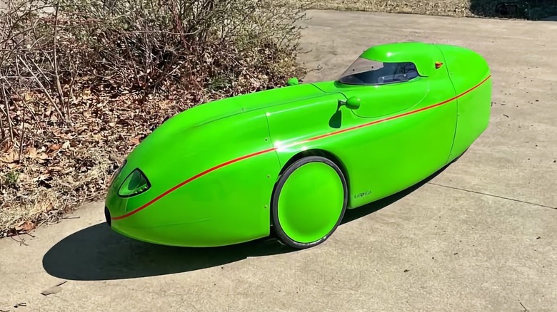 Hybrid Recumbent E-Trike side image