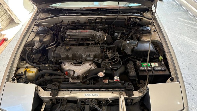1989 Ford Probe GT engine compartment image
