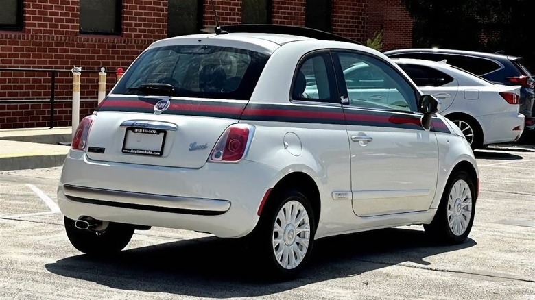 2012 Fiat 500 by Gucci rear three-quarter image