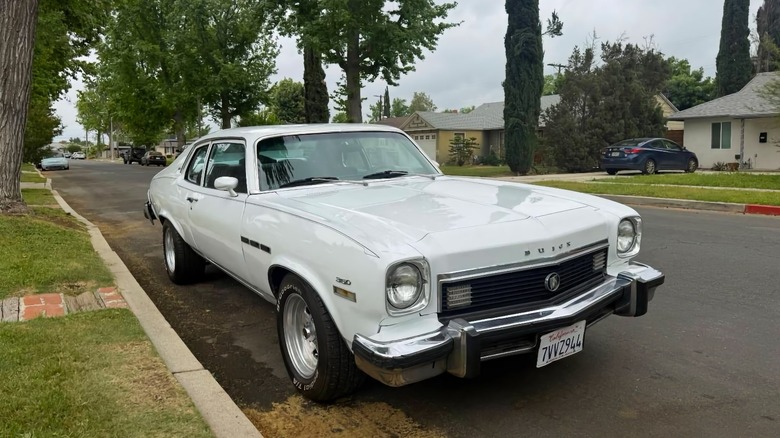 1974 Buick Apollo 350 front three-quarter image