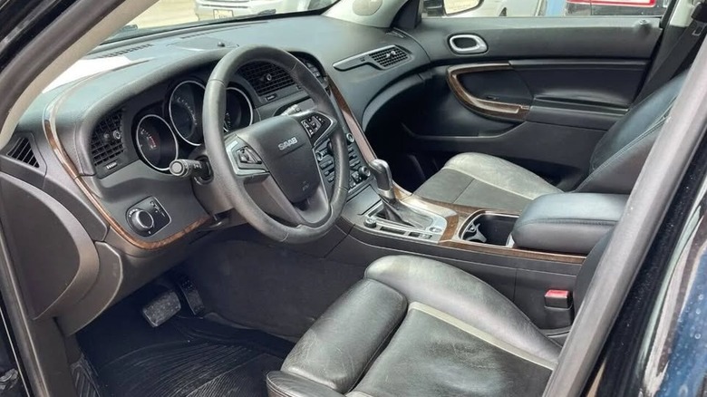 2011 Saab 9-4x Premium interior image