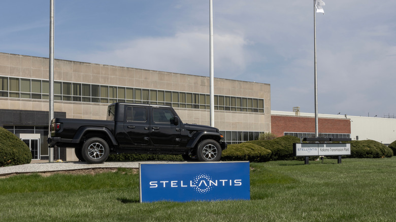 Kokomo - April 13, 2025: Stellantis Transmission plant. Jeep Gladiator display at the Stellantis plant for Dodge, Chrysler, Jeep and Ram. MY:2025