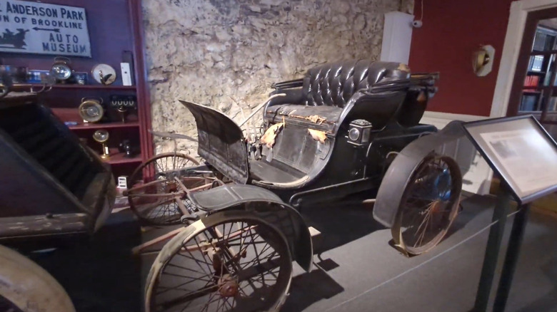 1899 Winton Phaeton, the first car in the Larz Anderson car collection