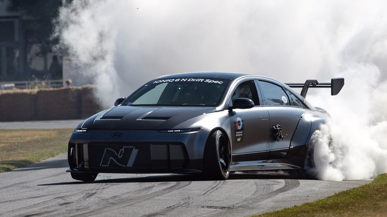 Hyundai Ioniq 6 N burning rubber on a race track