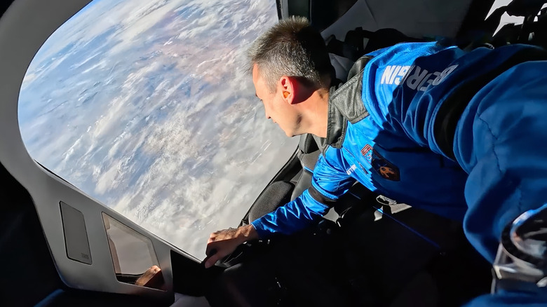 Astronaut Alberto Gutiérrez looks back at Earth during the NS-38 mission. (January 22, 2026)