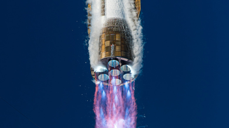 New Glenn at liftoff during the NG-2 mission. (November 13, 2025)