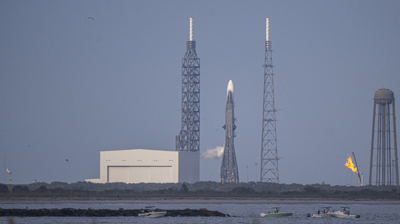 Blue Origin's New Glenn rocket sits at Launch Complex 36 after the launch was cancelled due to weather at Cape Canaveral Space Force Station on November 9, 2025 in Cape Canaveral, Florida.