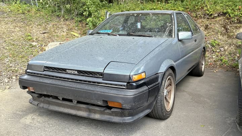 A gray AE86