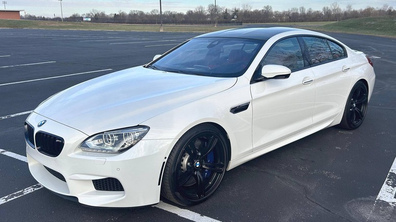 2015 BMW F06 M6 Gran Coupe white front 3/4
