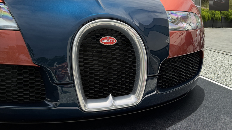 Front end detail of a Bugatti Veyron