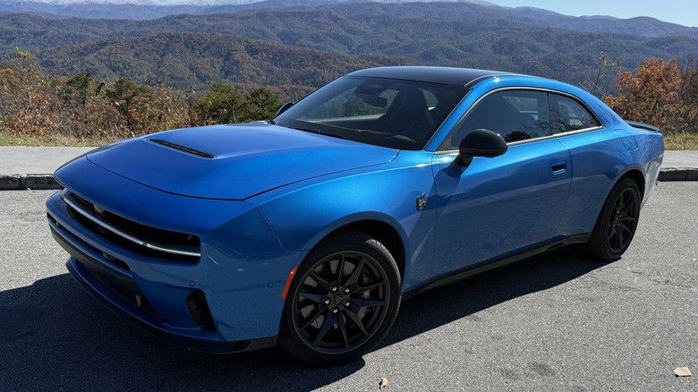 Dodge Charger Sixpack