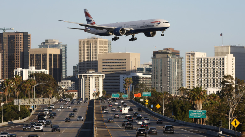 a plane landing in San Diego