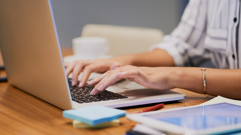 There are many online resources to check for automotive recalls