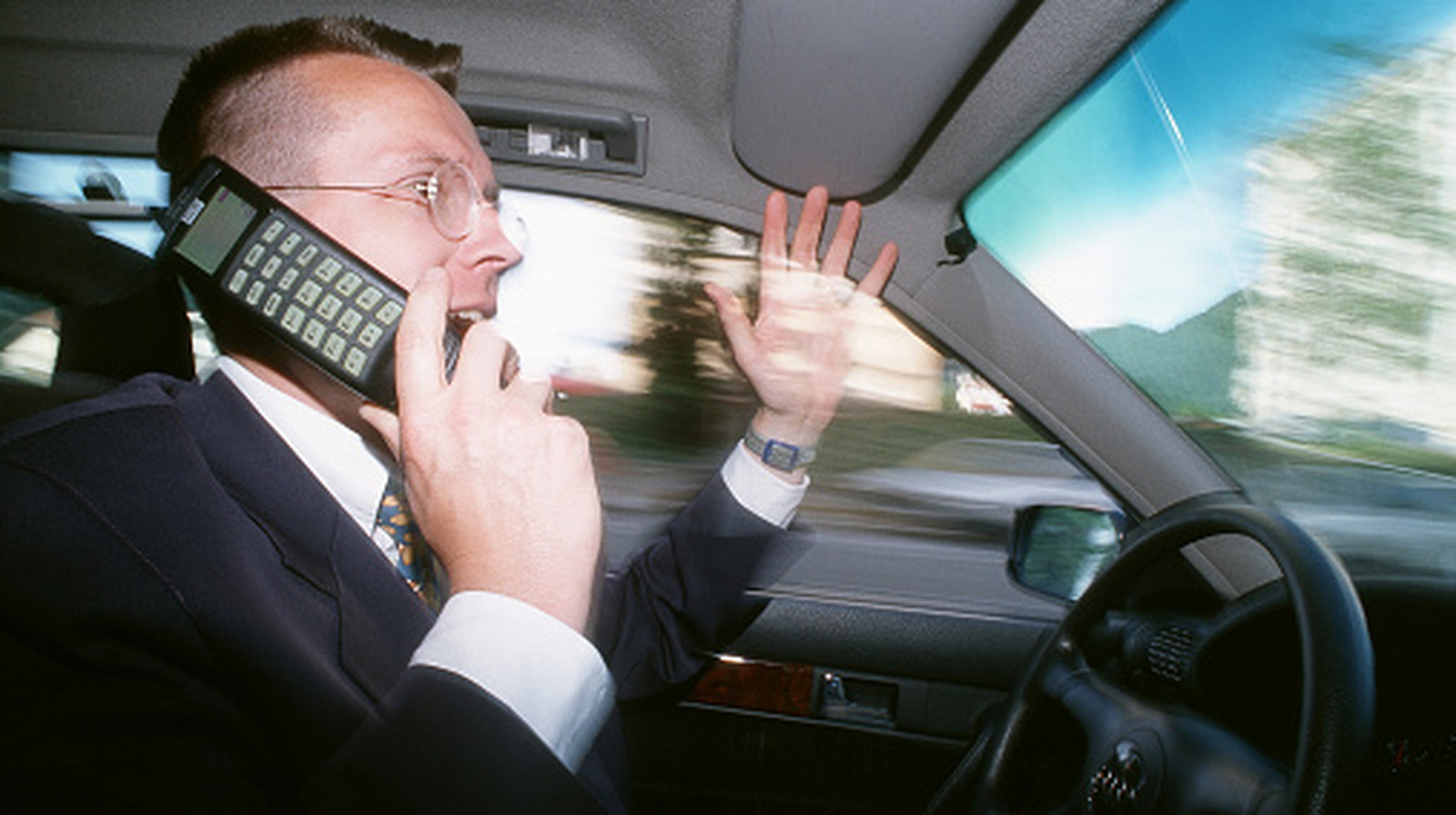 Can Old Car Phones Still Make Calls? Sure, If You're Willing To Put In The Elbow Grease