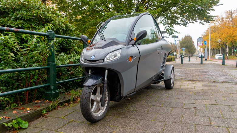 A parked Carver One