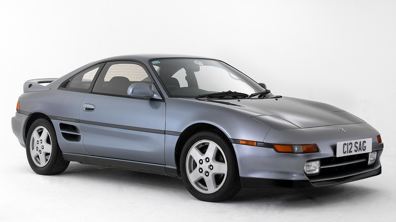 1992 MR2