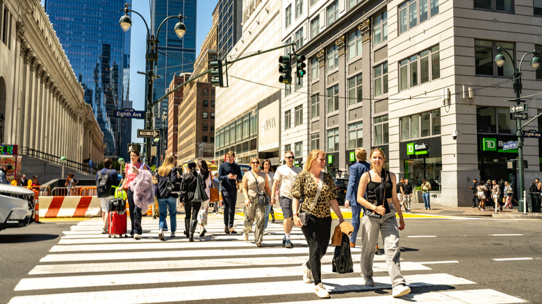 Pedestrians using a Manhattan crosswalk