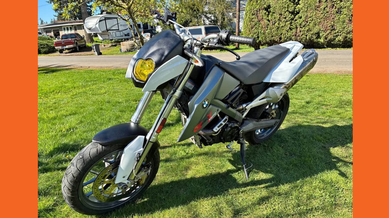 A BMW G650 Xmoto