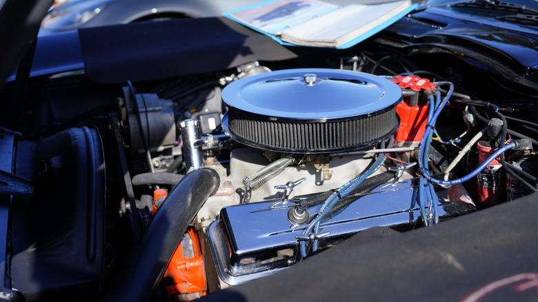 1970 Chevrolet Corvette Stingray with LT-1 V8 engine